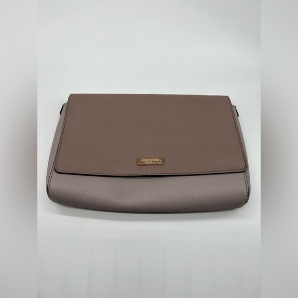 kate spade Handbags - Kate Spade well loved 2 toned clutch bag